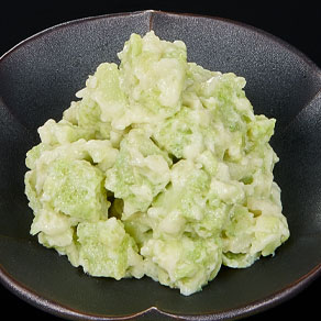 魚卵と枝豆のサラダ