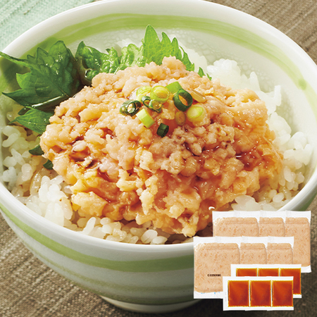 サーモンたたき身丼の具