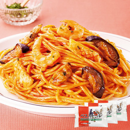 ペスカトーレ（魚介となすのトマトソース）