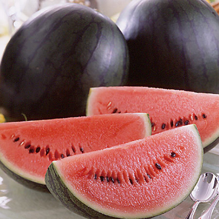 ひとりじめ　ボンボンすいか　５月下旬頃―６月中旬頃