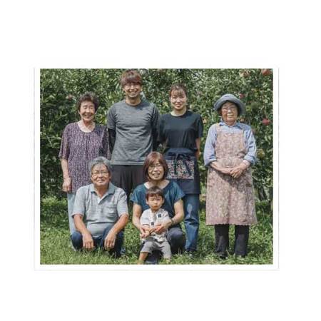 ブラベリーファーム　りんごジュース　４月上旬頃ー６月下旬頃お届け