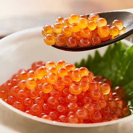 【お歳暮ギフト】いくら醤油漬け８０Ｇ×２本（瓶詰）