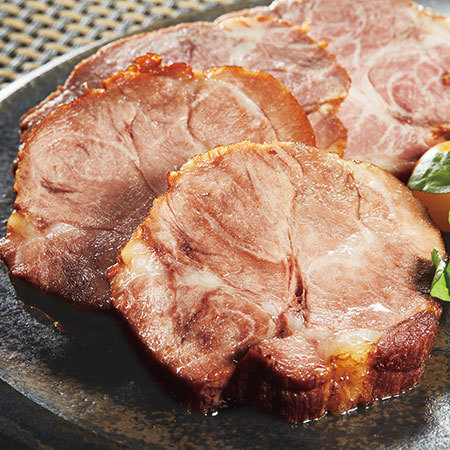 イベリコ豚肩ロースのやわらか焼豚２本