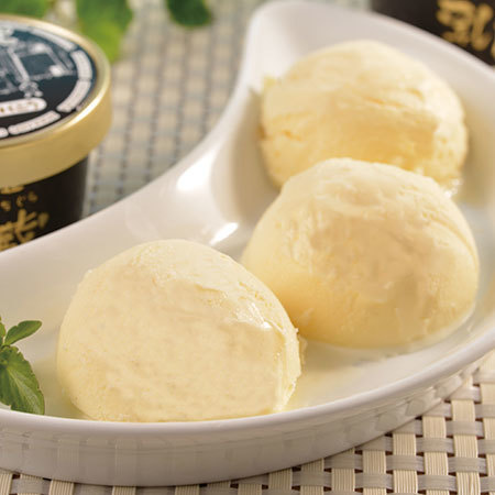 ≪早割★３２４円引き！お中元ギフト≫乳蔵　プレミアムバニラ１２個