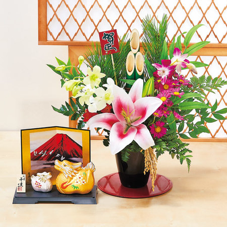 ≪送料無料≫干支「辰」お飾りアレンジメント１２月２５日－３０日お届け